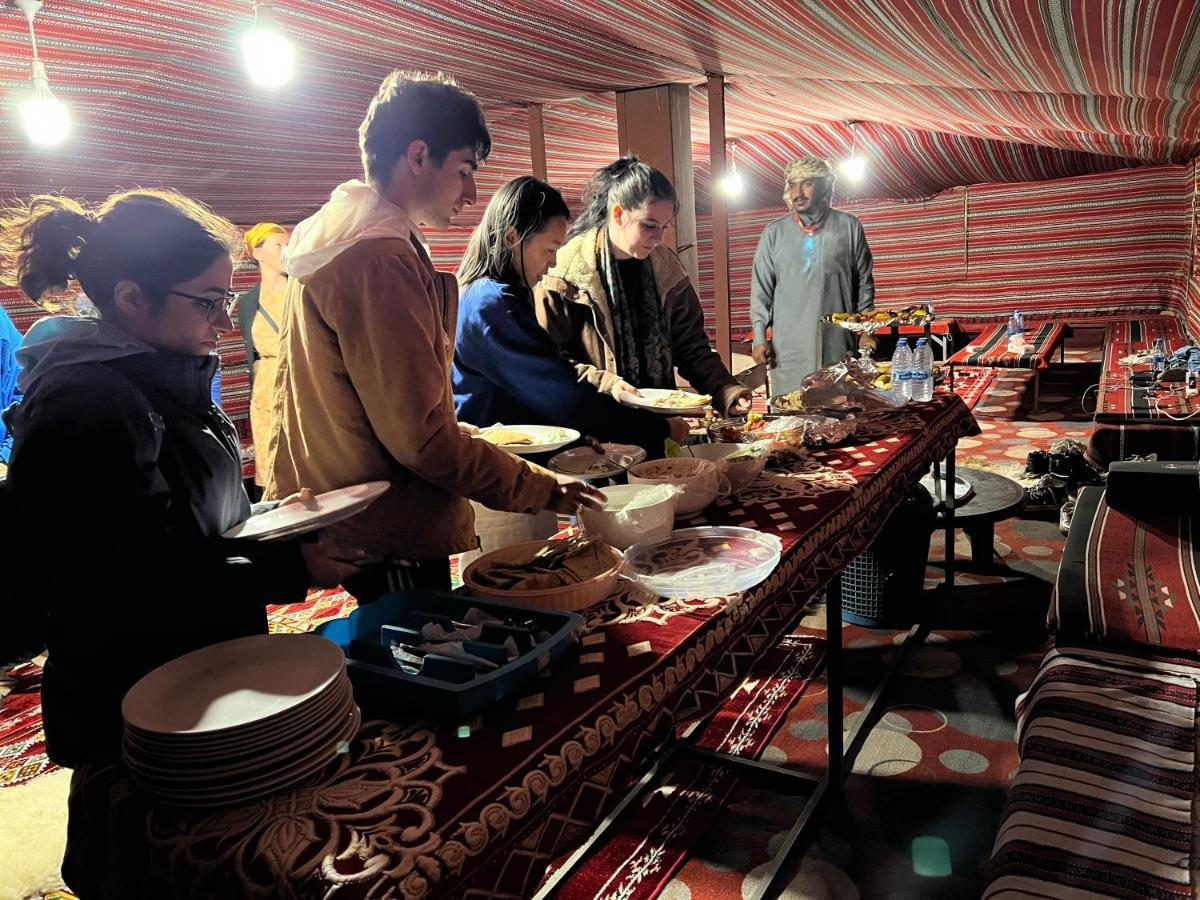 Joy To Wadi Rum Exterior photo