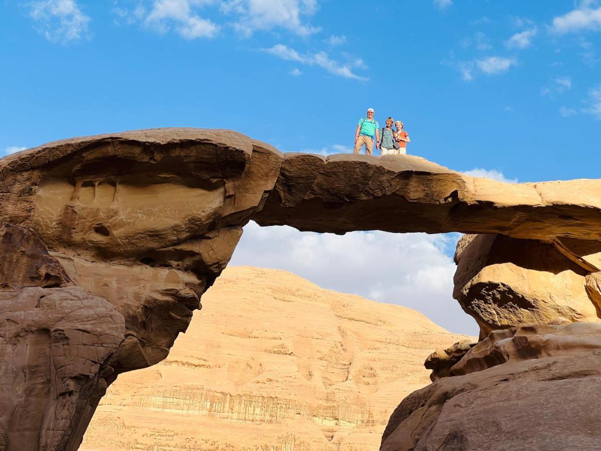 Joy To Wadi Rum Exterior photo