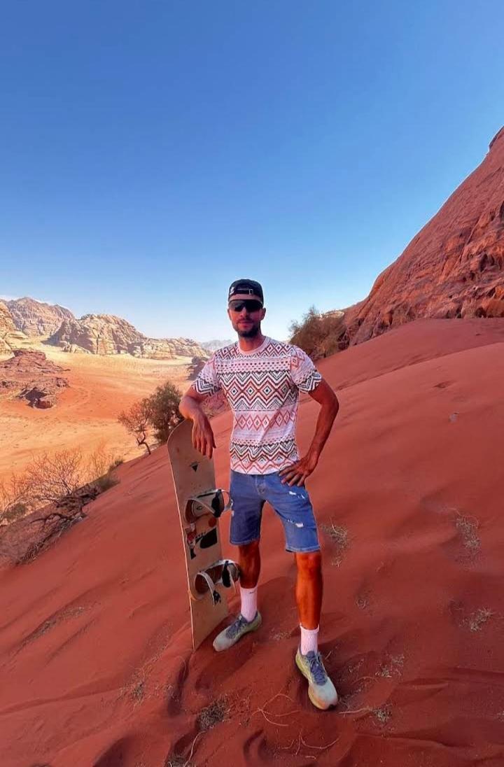 Joy To Wadi Rum Exterior photo
